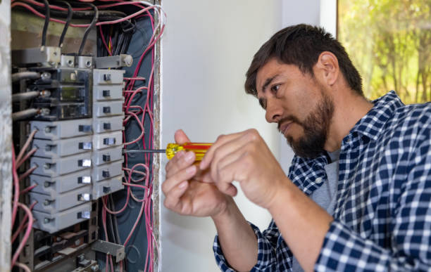 Professional Electrician in Spanish Lake, MO